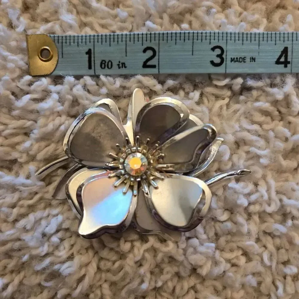 Vintage Silver Tone Flower Brooch Pin With Aurora Boreallis Center